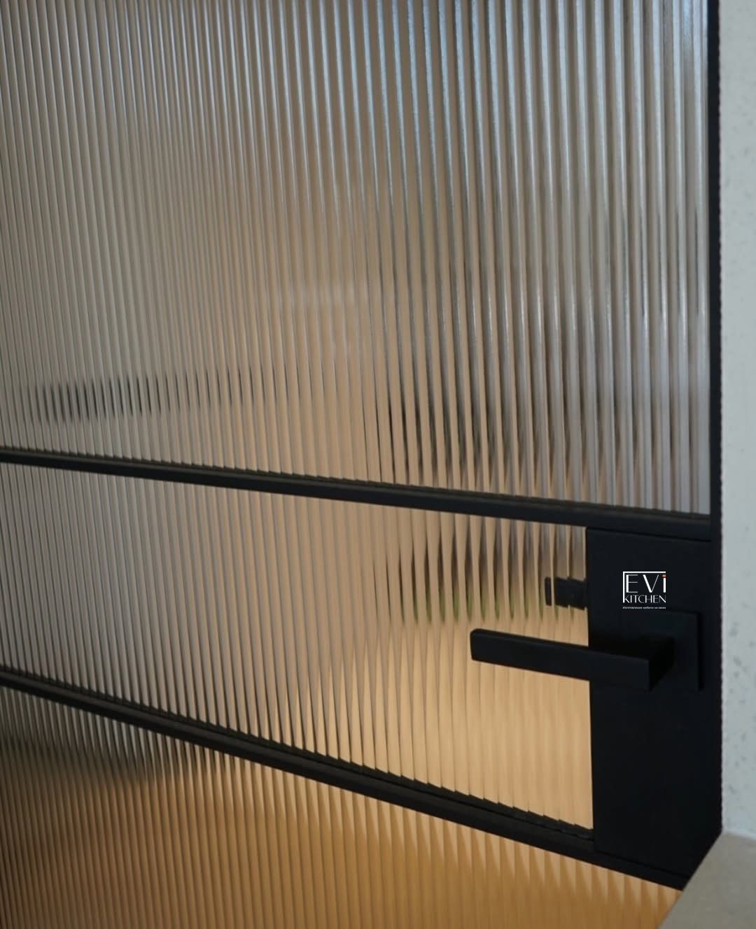 evi-404_5.jpg