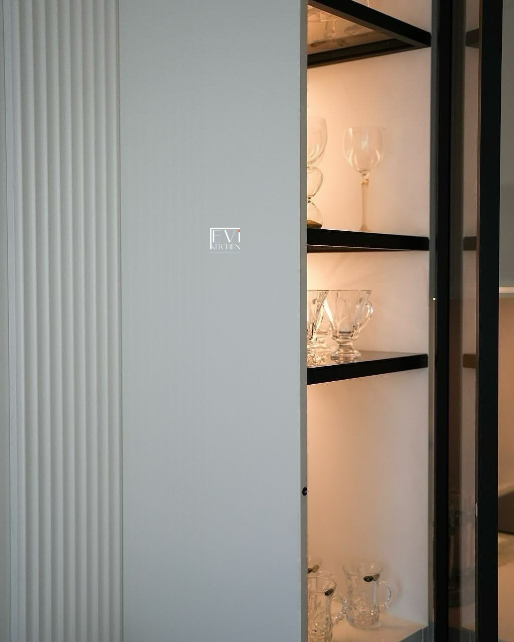 evi-506_5.jpg